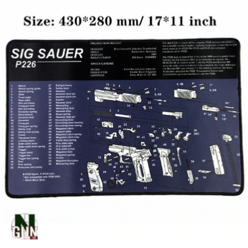 NATURAGUN® - NETTOYAGE - TAPIS ATELIER - SIG SAUER P226 - 42x28CM - ETANCHE - X1