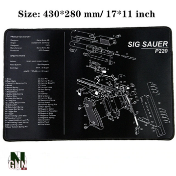 NATURAGUN® - NETTOYAGE - TAPIS ATELIER - SIG SAUER P220 - 42x28CM - ETANCHE - X1